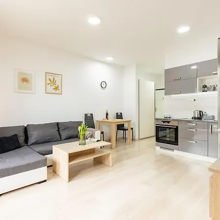 Apartament Cityscape Oasis: Active Heaven *