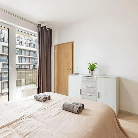 Apartament Cityscape Oasis: Active Heaven