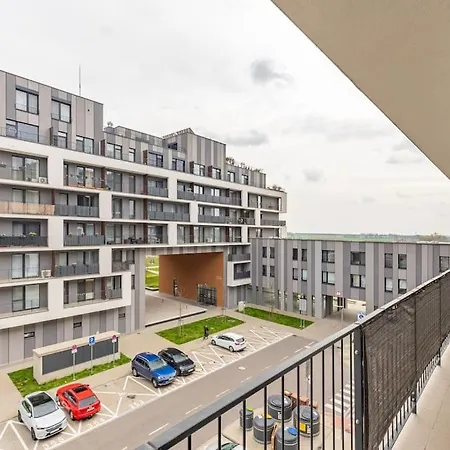 Cityscape Oasis: Active Heaven Apartament Bratysława