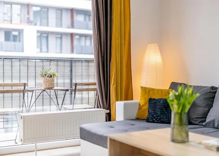 Daire Cityscape Oasis: Active Heaven Bratislava