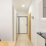 Cityscape Oasis: Active Heaven Lägenhet Bratislava